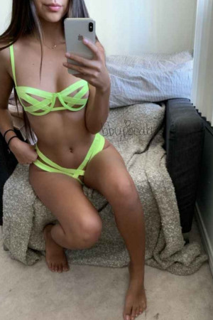 Escort girl Кира