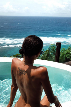 Escort girl Liza Elite