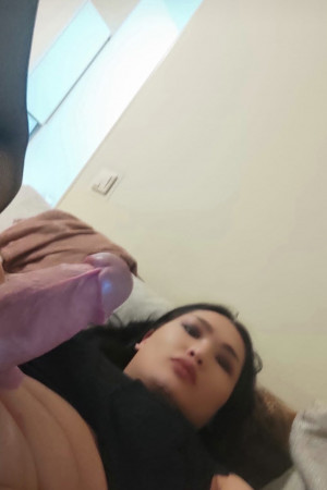 Escort girl Деляра