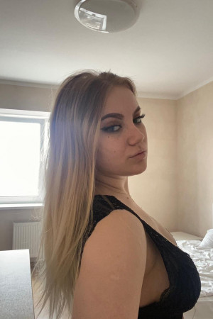 Индивидуалка Зара